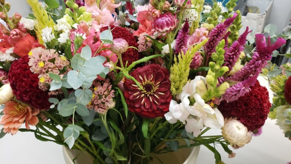 Flowers for website.jpg Thumbnail