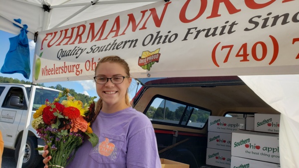 Melanie Fuhrmann flowers.jpg Thumbnail